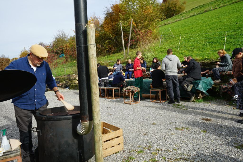 Ch&uuml;rbissuppe & heissi Marroni